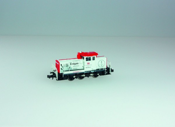 Kuehn 32662 - TT - Diesellok BR 760 877 rot/weiß Versuchslok der DB AG