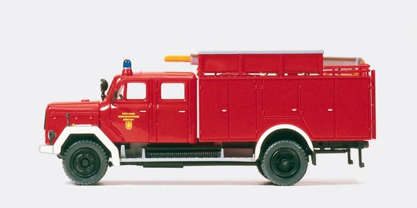 Preiser 31261 - H0 - Trocken-Tanklöschfahrzeug TroTLF 16, Magirus 150 D 10 A