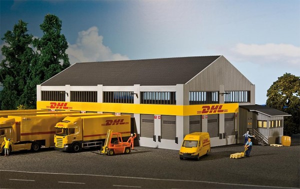 Faller 130981 - H0 - Logistik-Zentrum DHL, Ep. IV, 372 x 185 x 130 mm