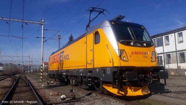 Piko 47805 - TT - Sound E-Lok BR 388 Regiojet, Ep.VI + PluX22 Dec.