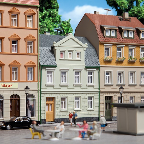 Auhagen 12250 - H0/TT - Wohnhaus Nr. 1, 75 x 73 x 101 mm