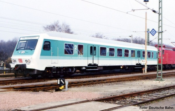 Piko 28024 - H0 - Halberstädter Mitteleinstiegssteuerwagen mintgrün DB AG V