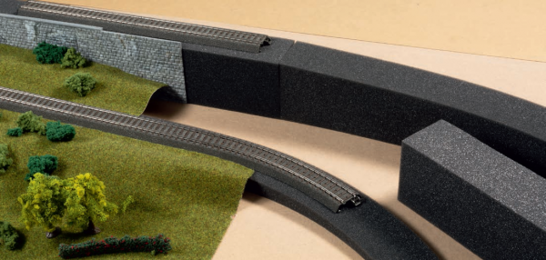 Auhagen 41197 - H0 - 4x Bahndammverlängerung – Schaumstoff