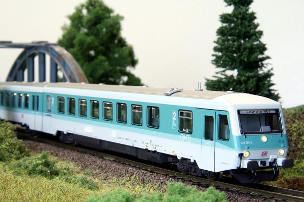 Kres 6284M - TT - Nahverkehrstriebwagen BR 628.4 mint der DB AG