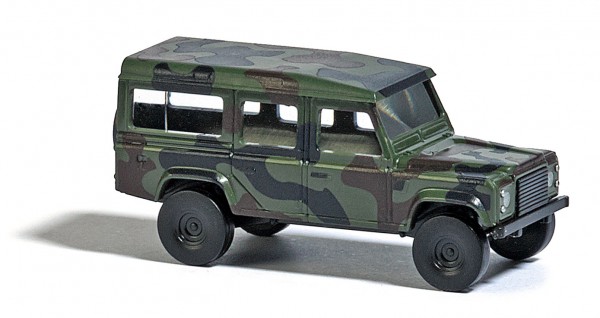 Busch 8377 - N - Land Rover Defender »Militär«