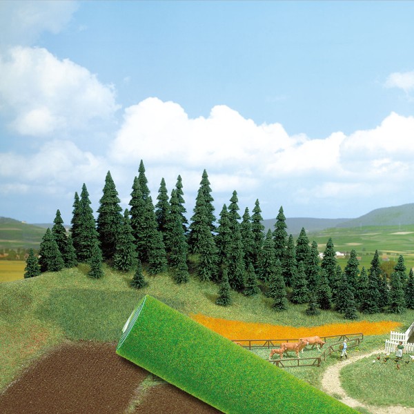 Busch 7220 - Gelände-Teppich dunkelgrün, 100 x 80 cm