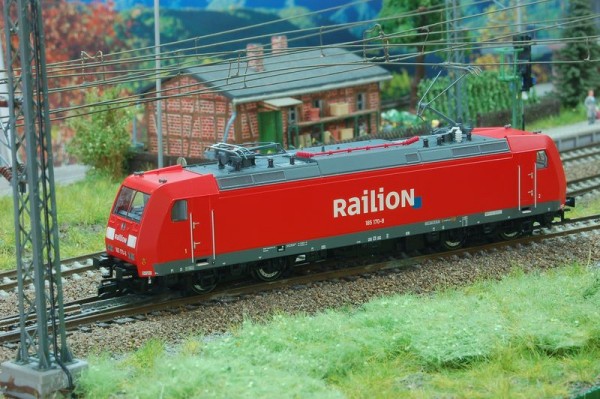 Kuehn 32230 - TT - E-Lok BR 185 der DB Railion