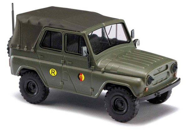 Busch 52117 - H0 - UAZ 469 NVA Regulierfahrzeug