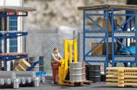 Busch 7844 - H0 - Action-Set: Hochhubwagen ***Auslaufartikel*** Busch 7844 - H0 - Action-Set: Hochhubwagen ***Auslaufartikel***