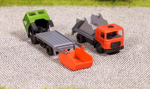 Schirmer 10351 - TT - MAN LKW mit rotem Fahrerhaus und grauem Absetzcontainer