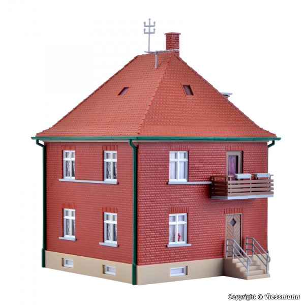 Kibri 38716 - H0 - Haus Fabrikstraße, L 13,0 x B 10,0 x H 14,5 cm