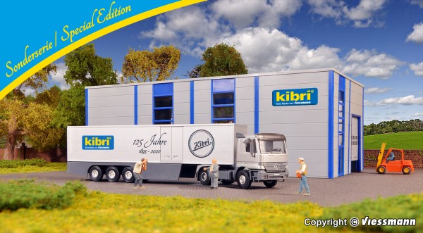 Kibri 22500 - H0 - MB Actros 2-achs mit Koffersattelauflieger - Fertigmodell - ***Auslaufartikel***