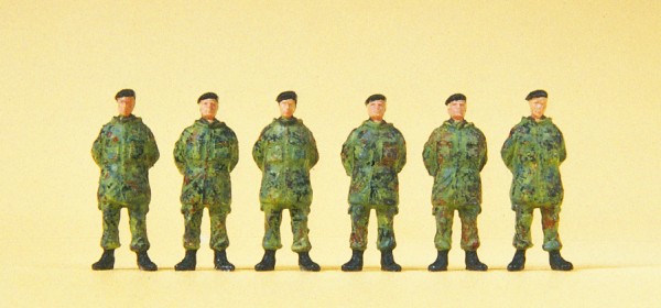 Preiser 16840 - H0 - Soldaten stehend
