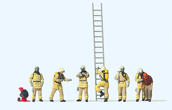 Preiser 10774 - H0 - Feuerwehrleute in moderner Einsatzkleidung. Uniformfarbe beige. Atemschutzgerät