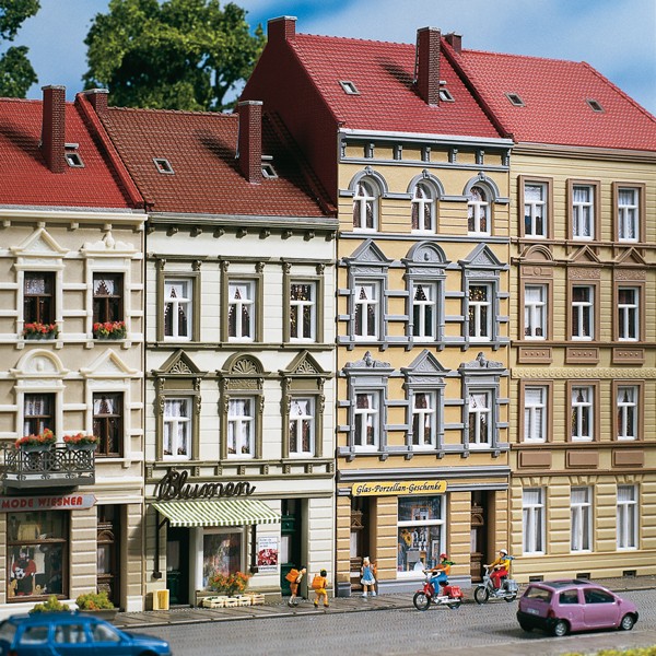 Auhagen 11392 - H0 - Stadthäuser Schmidtstraße 13/15