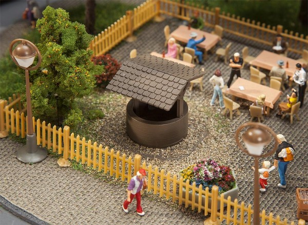 Faller 180947 - H0 - Ziehbrunnen, 40,5 x 34 x 31 mm