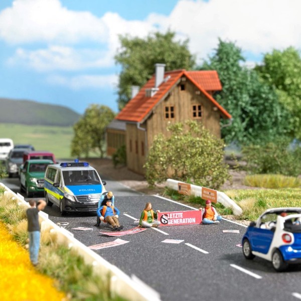 Busch 79800 - H0 - Action-Set: "Klimakleber"