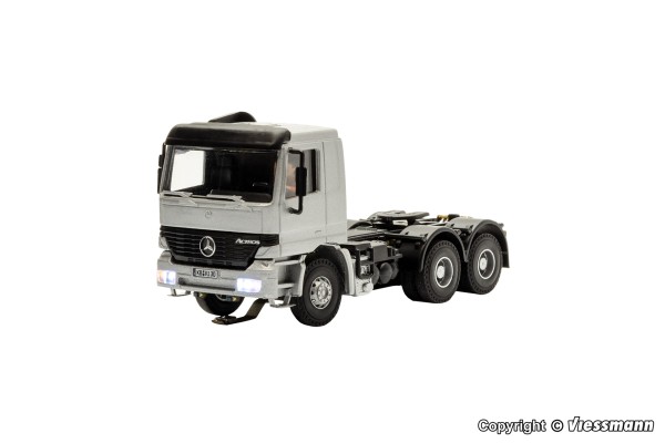 Viessmann 8030 - H0 - MB ACTROS 3-achs Sattelschlepper, Basis, Funktionsmodell